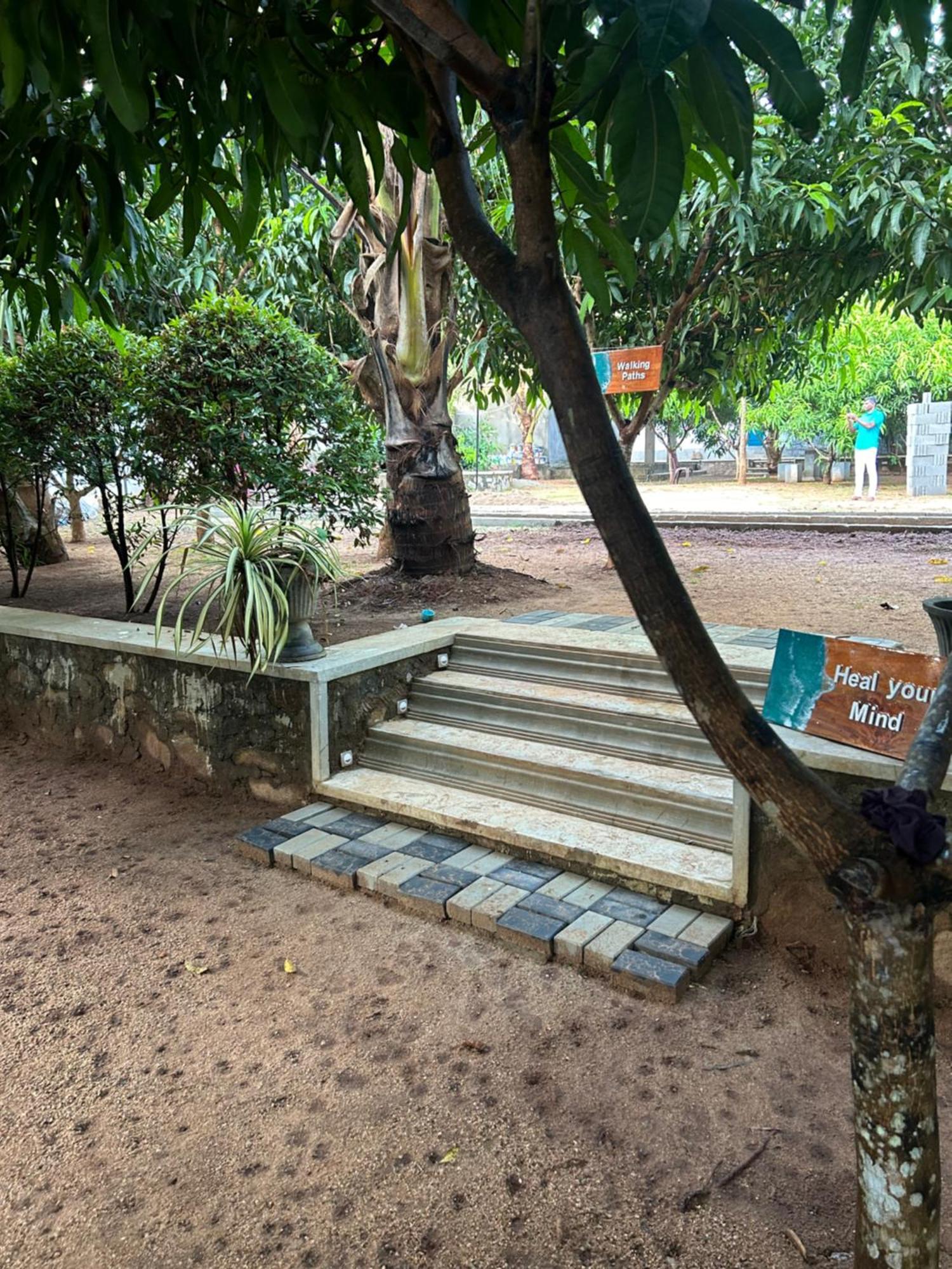 Chitta Hotel Anuradhapura Exterior photo